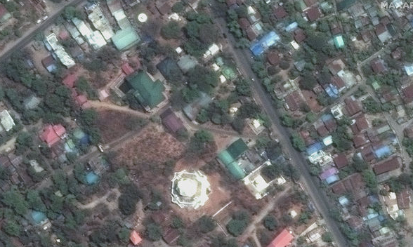 地震前的馬西卡納寶塔。(路透社)