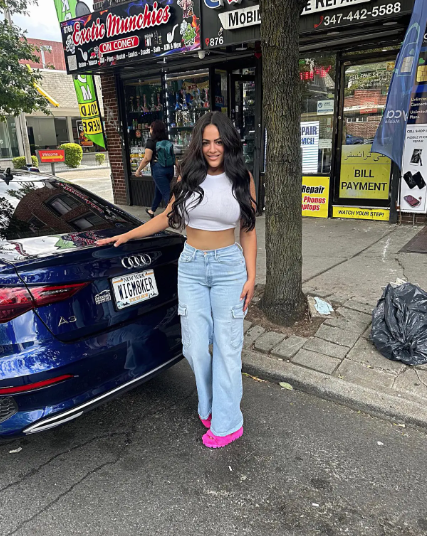 涉案的女司機雅里米。(互聯網)