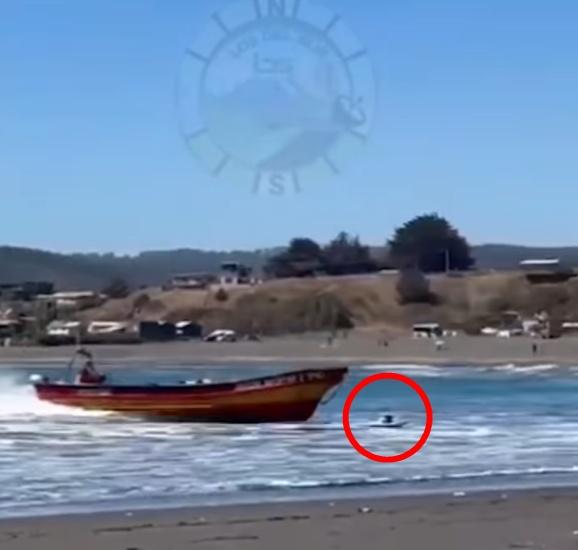 惟船長似乎未有留意在淺水區的Ortiz,Ortiz因此被快艇直撞。(IG)