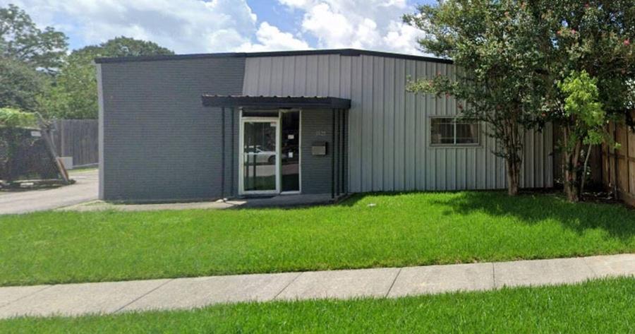 涉事在德州休斯頓市的殯儀館。(X)