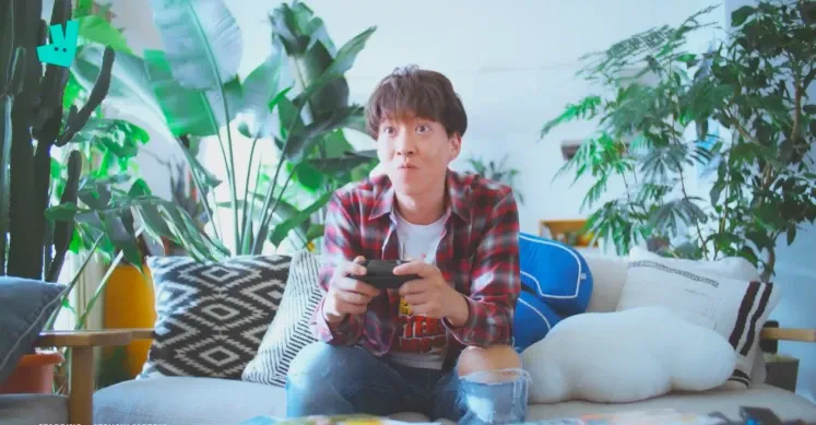 Deliveroo火速還擊,請到跟木村拓哉很似樣的元木敦士賣廣告。