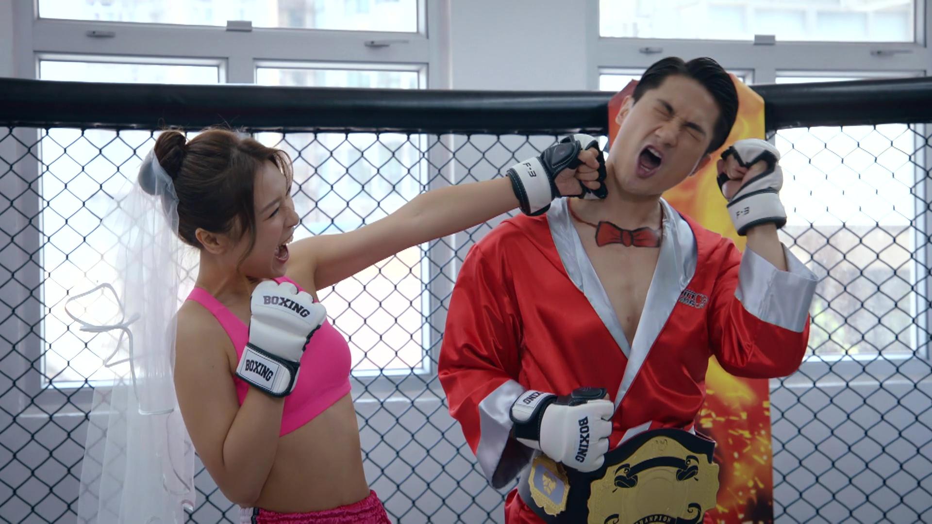 無論打拳抑或賢慧Look,麥詩晴笑容都好甜美。