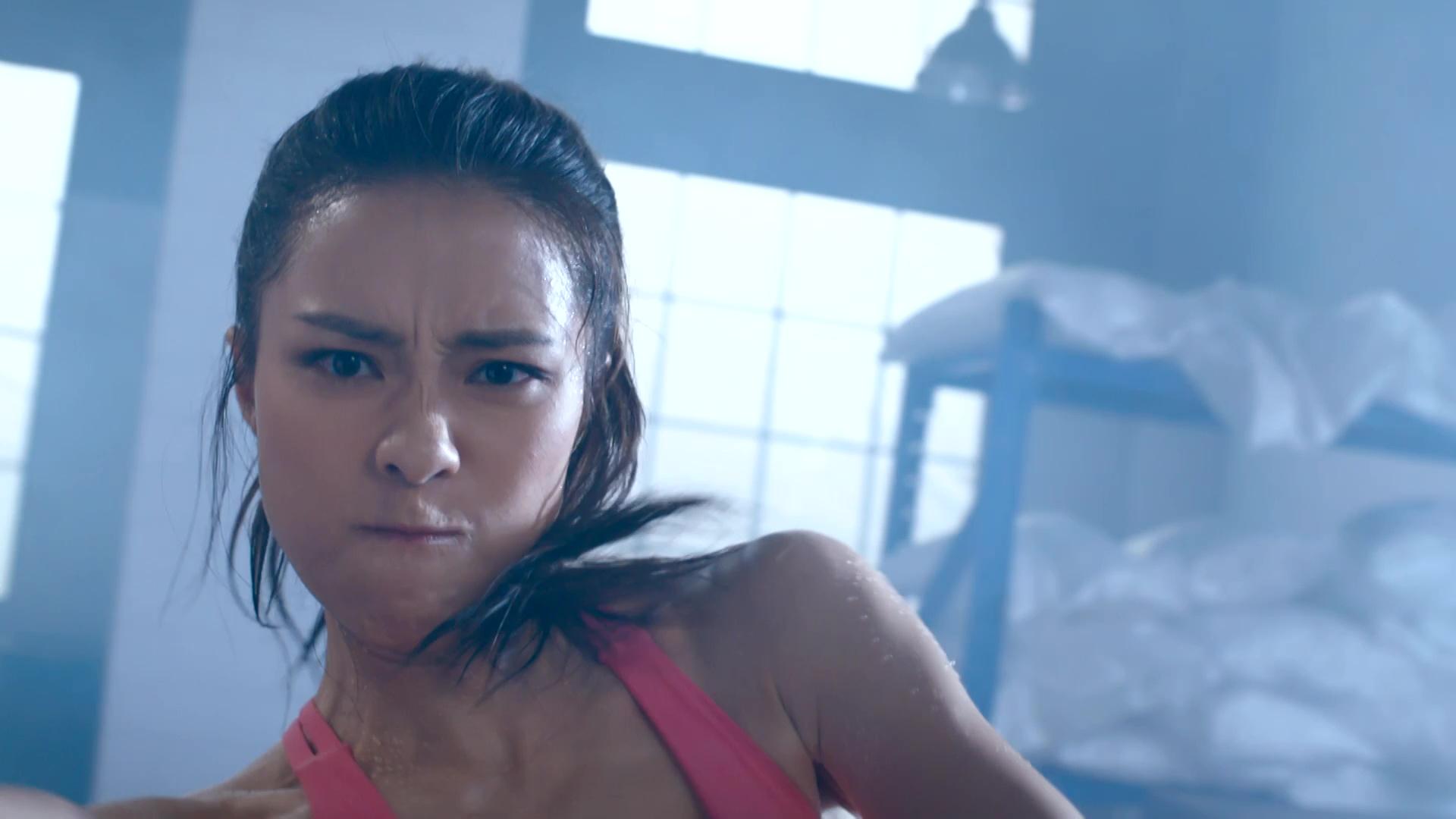 劉穎鏇今次再受重用,有不少動作場面。