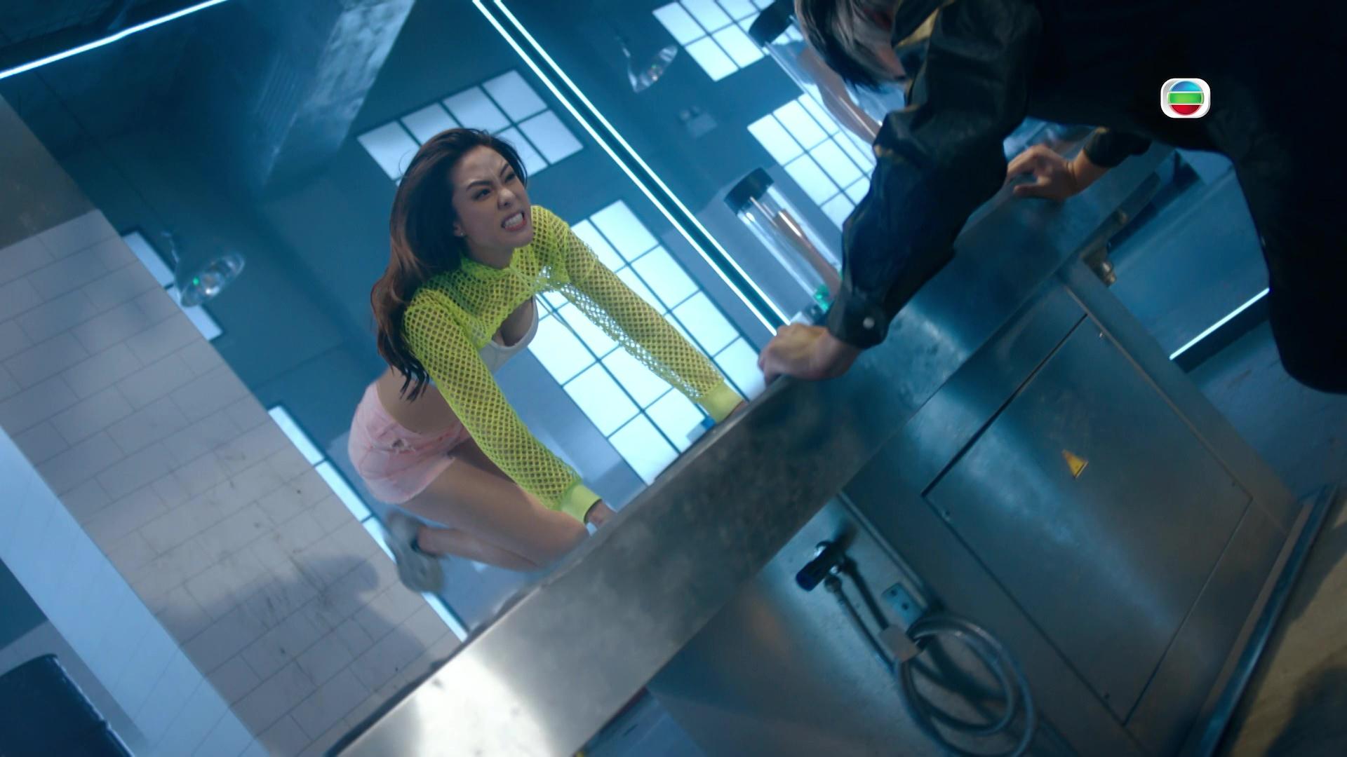 Tiffany今次兇猛上陣,打到落花流水。