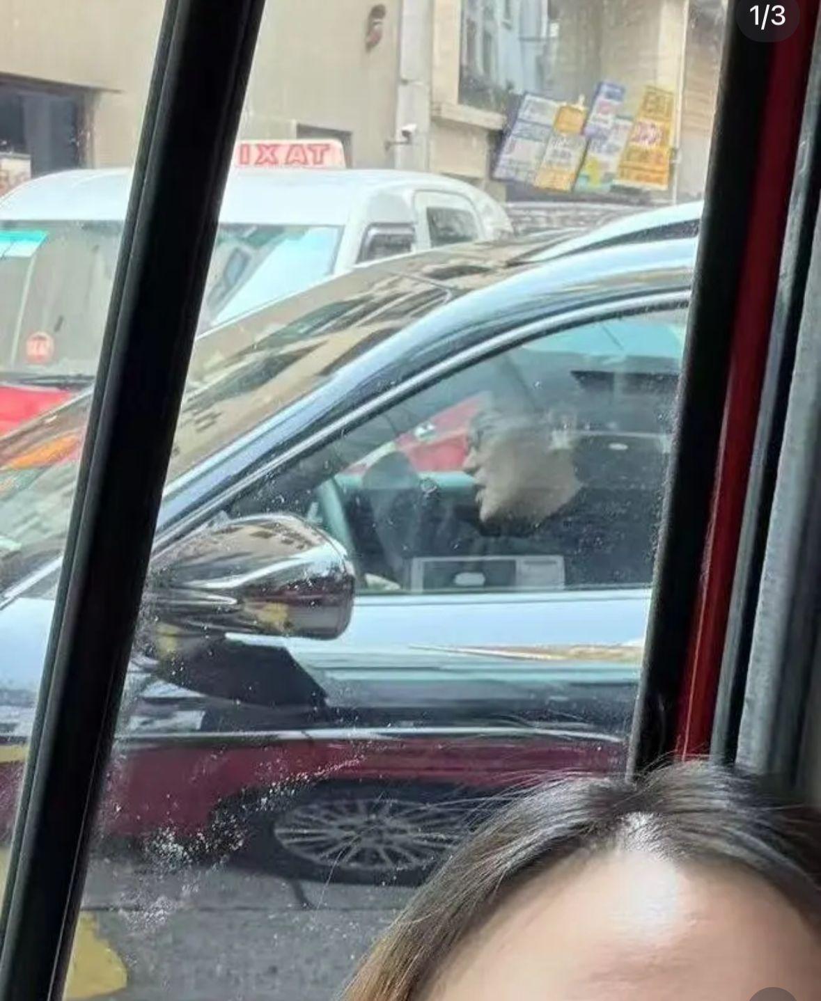 陳奕迅遭內地Fans偷拍揸車畫面。