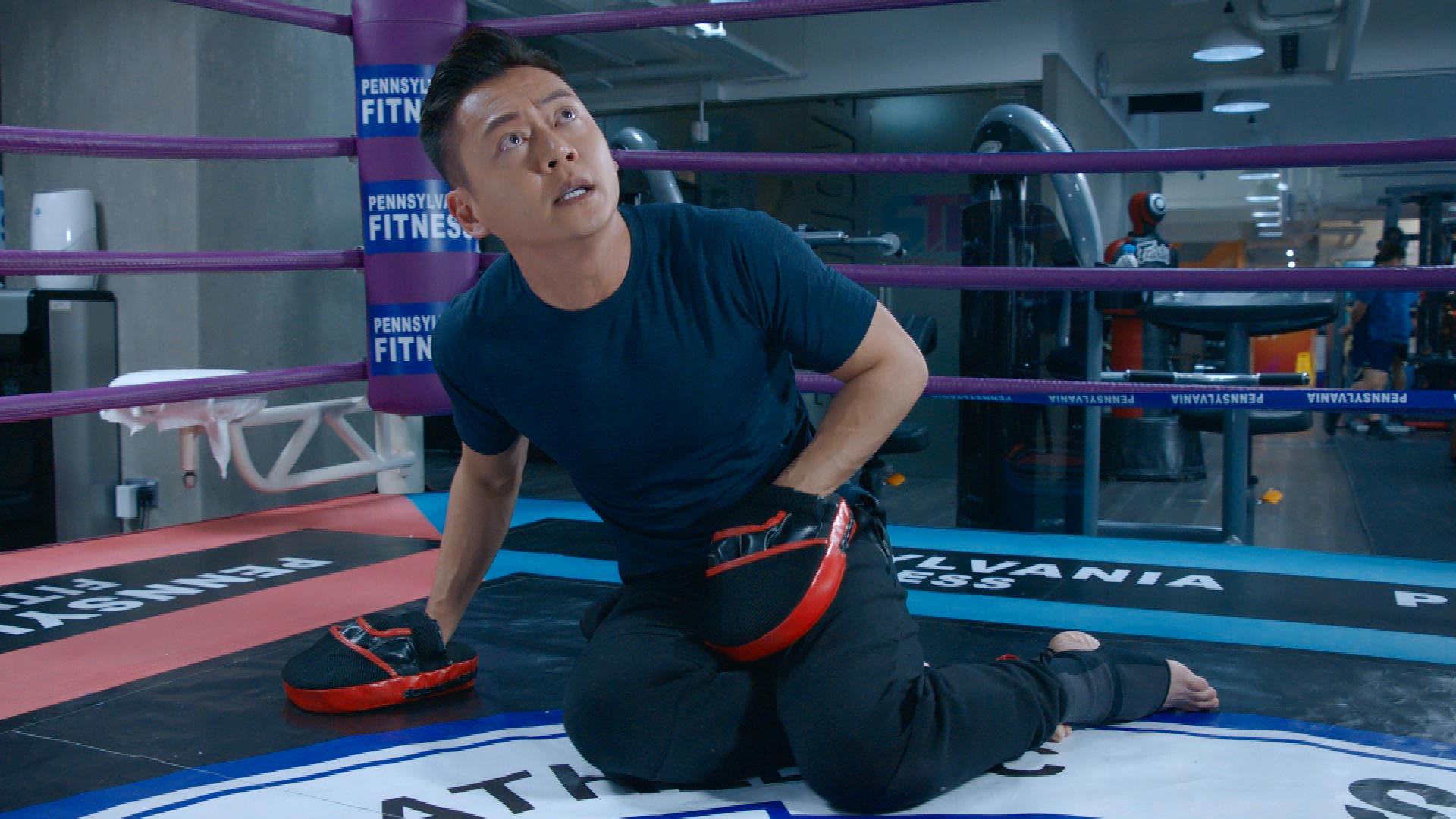 郭柏妍「狠樣」起飛腳誤傷張振朗重要部位超爆笑。