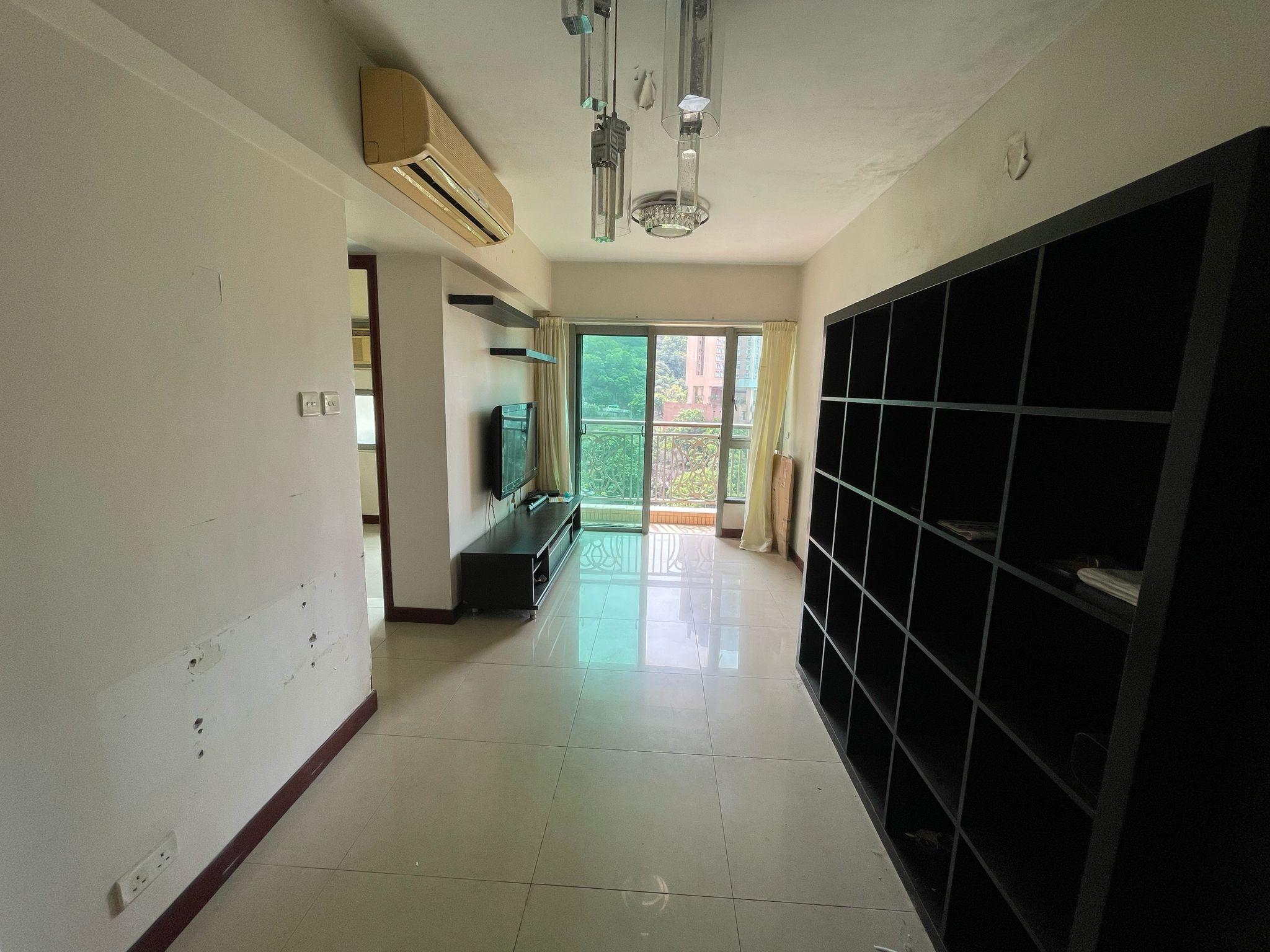 單位景觀優質,室內光線充足。