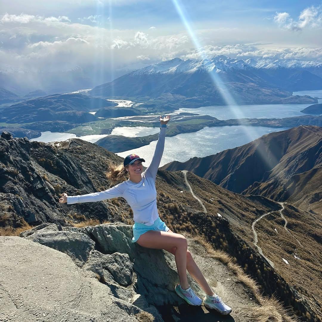 谷愛凌受傷前熱愛戶外活動。