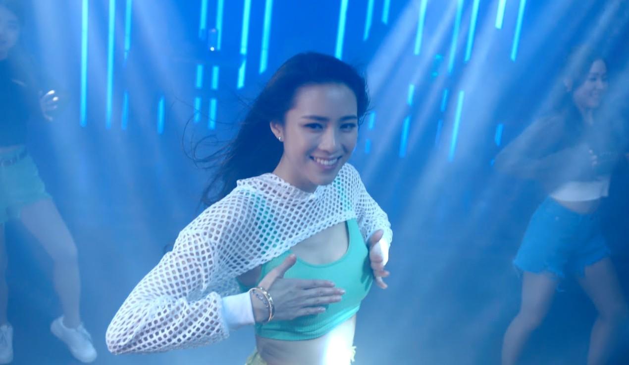 劉穎鏇性感指數爆燈!