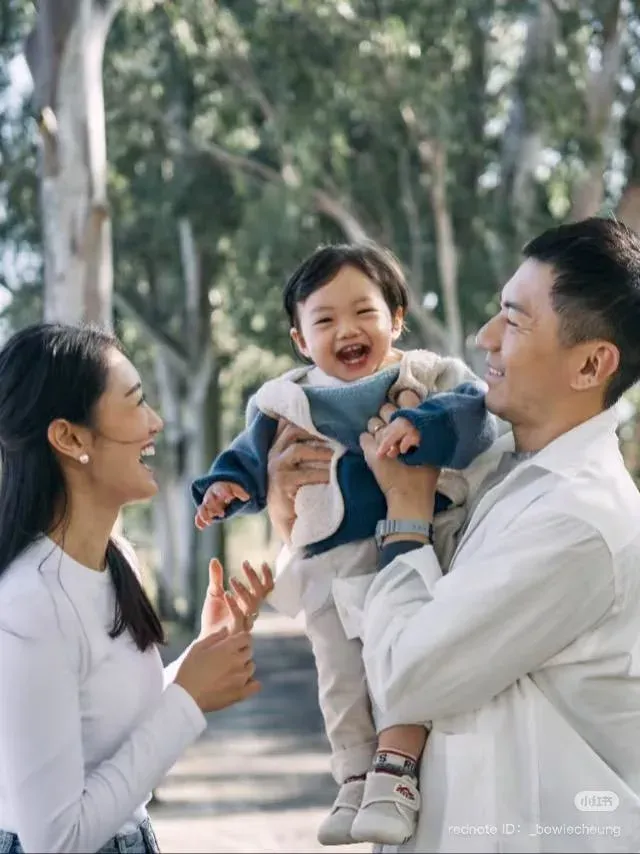 袁偉豪張寶兒一家