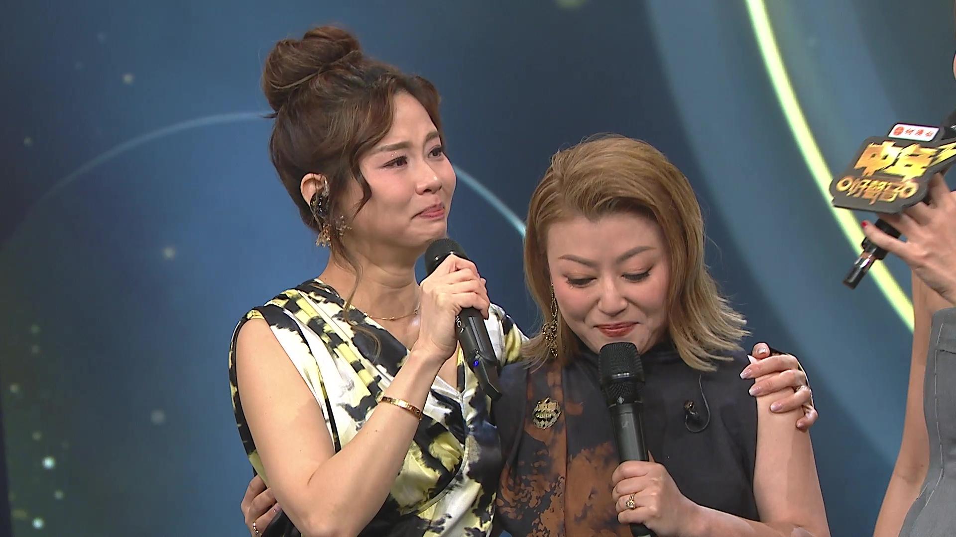 阮慧珊+李佳唱得不過不失。