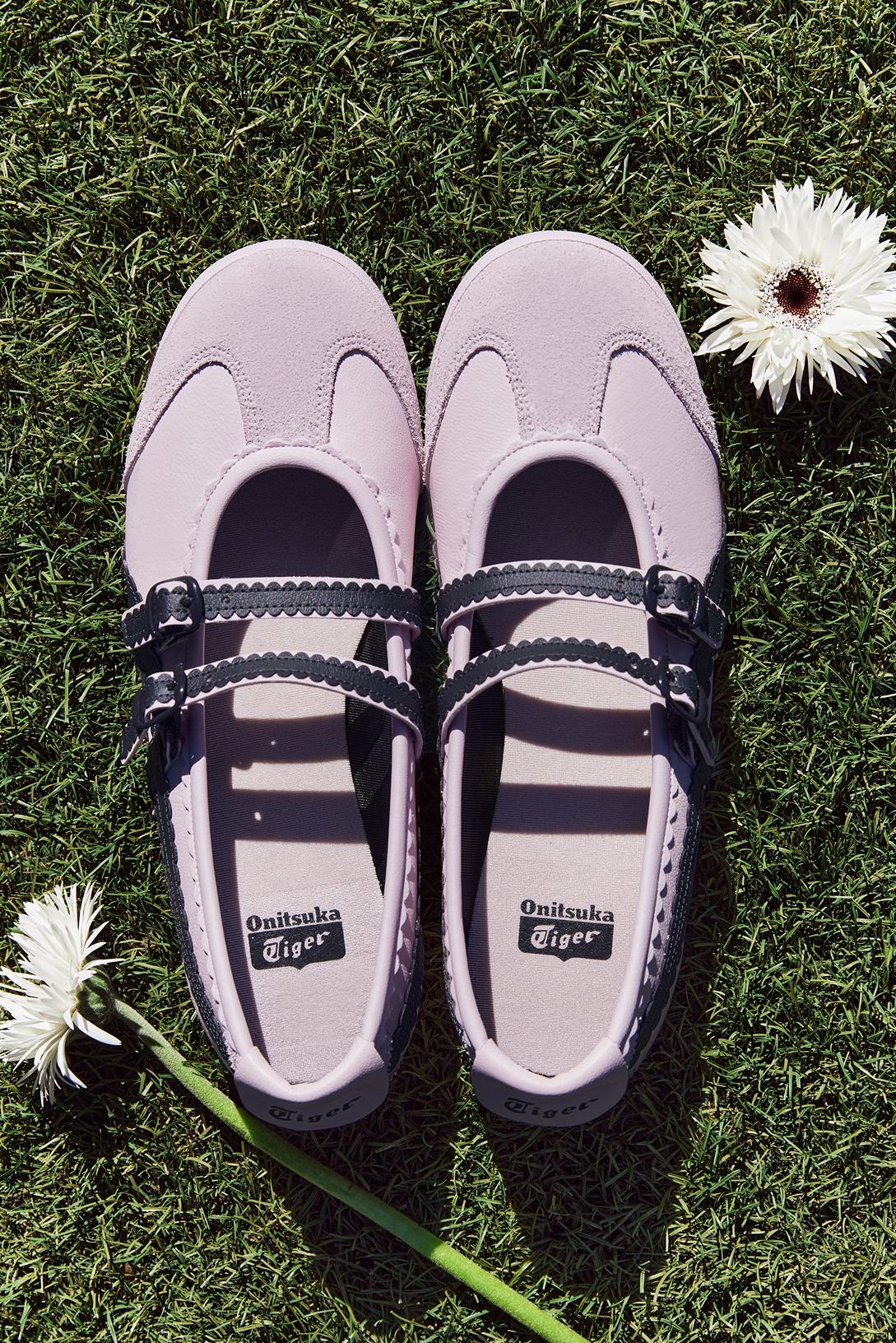 Onitsuka Tiger鬼塚虎推出甜美芭蕾風波鞋MEXICO 66 TGRS。