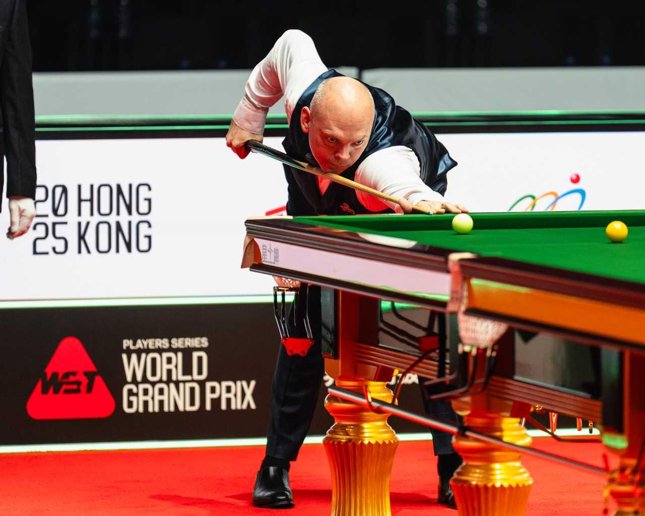 Table 2: 冰咸 vs 吳宜澤