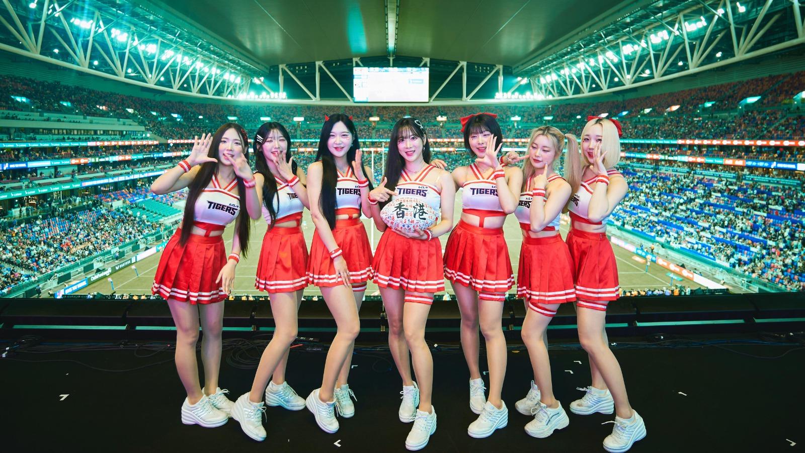南韓的起亞虎啦啦隊表演大獲好評。(旅發局提供相片)