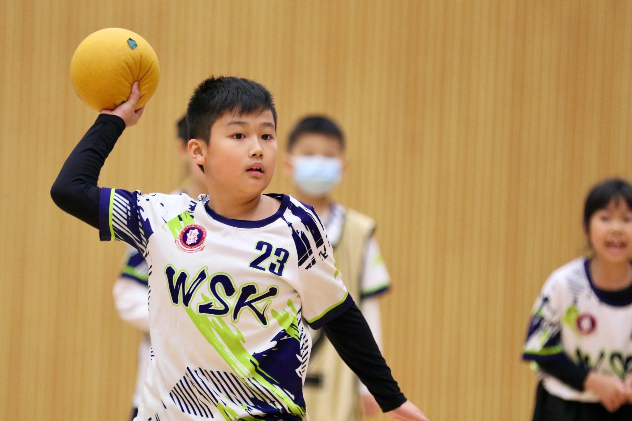 閃避球是近年較多人參與的新興活動(香港閃避球總會fb圖片)