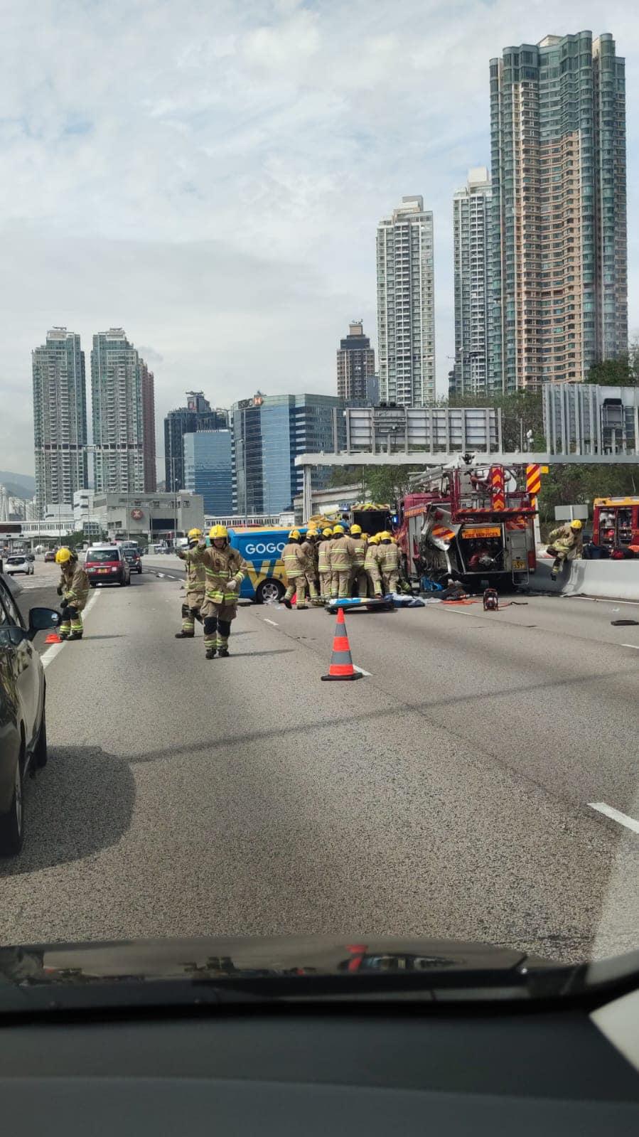 西九龍公路發生車禍。(fb「車cam L(香港群組)」圖片)