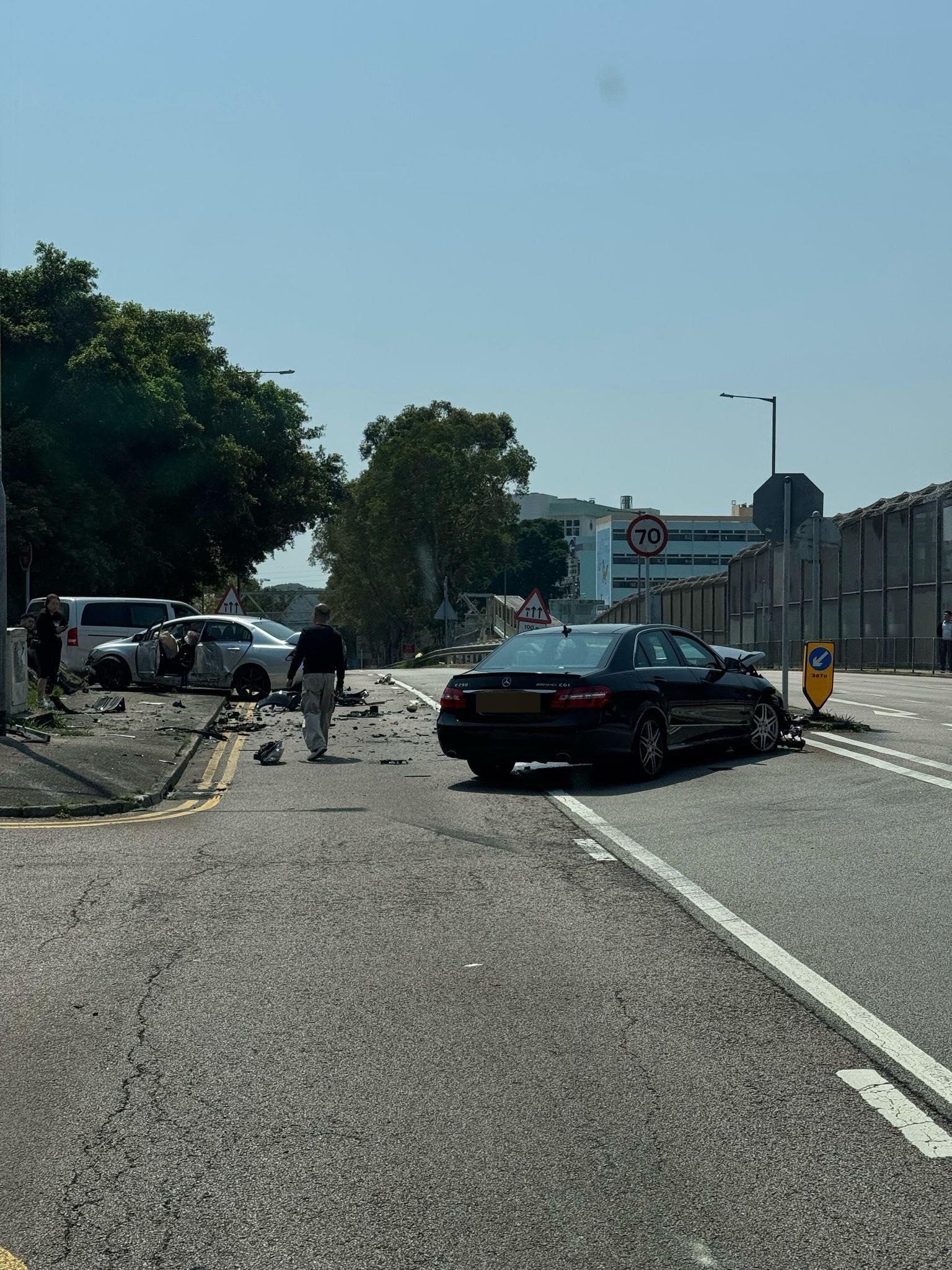 西貢發生車禍。(fb「馬路的事討論區」圖片)