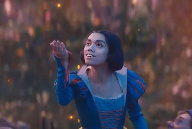 張敬軒與《白雪公主》的劇照被網民惡搞。