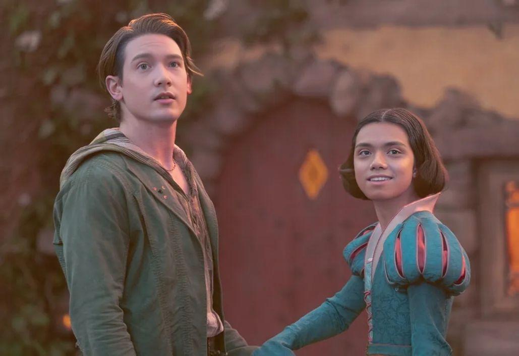 張敬軒與《白雪公主》的劇照被網民惡搞。