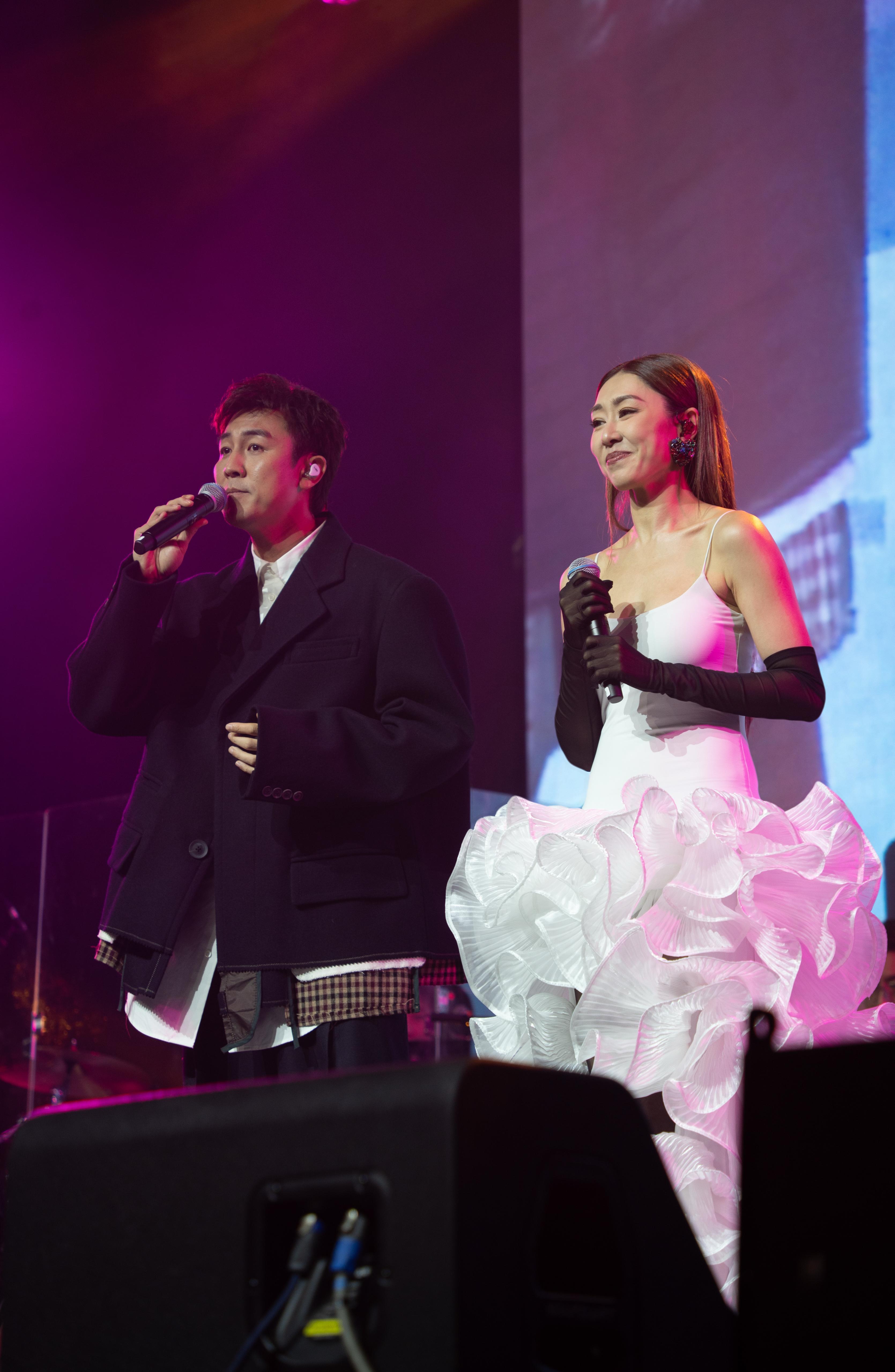 譚俊彥擔任胡定欣東莞《胡定欣Live Circle巡迴音樂會》嘉賓,兩人合唱《靈魂人物》。