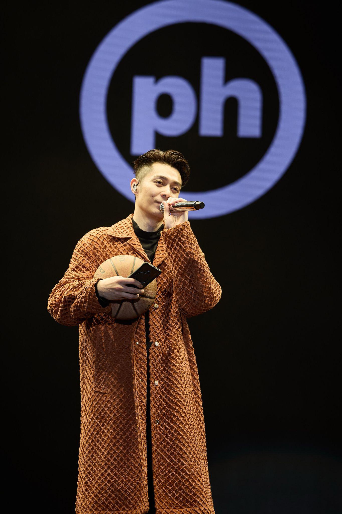 周柏豪巡迴粉絲見面會廣州首站順利舉行。