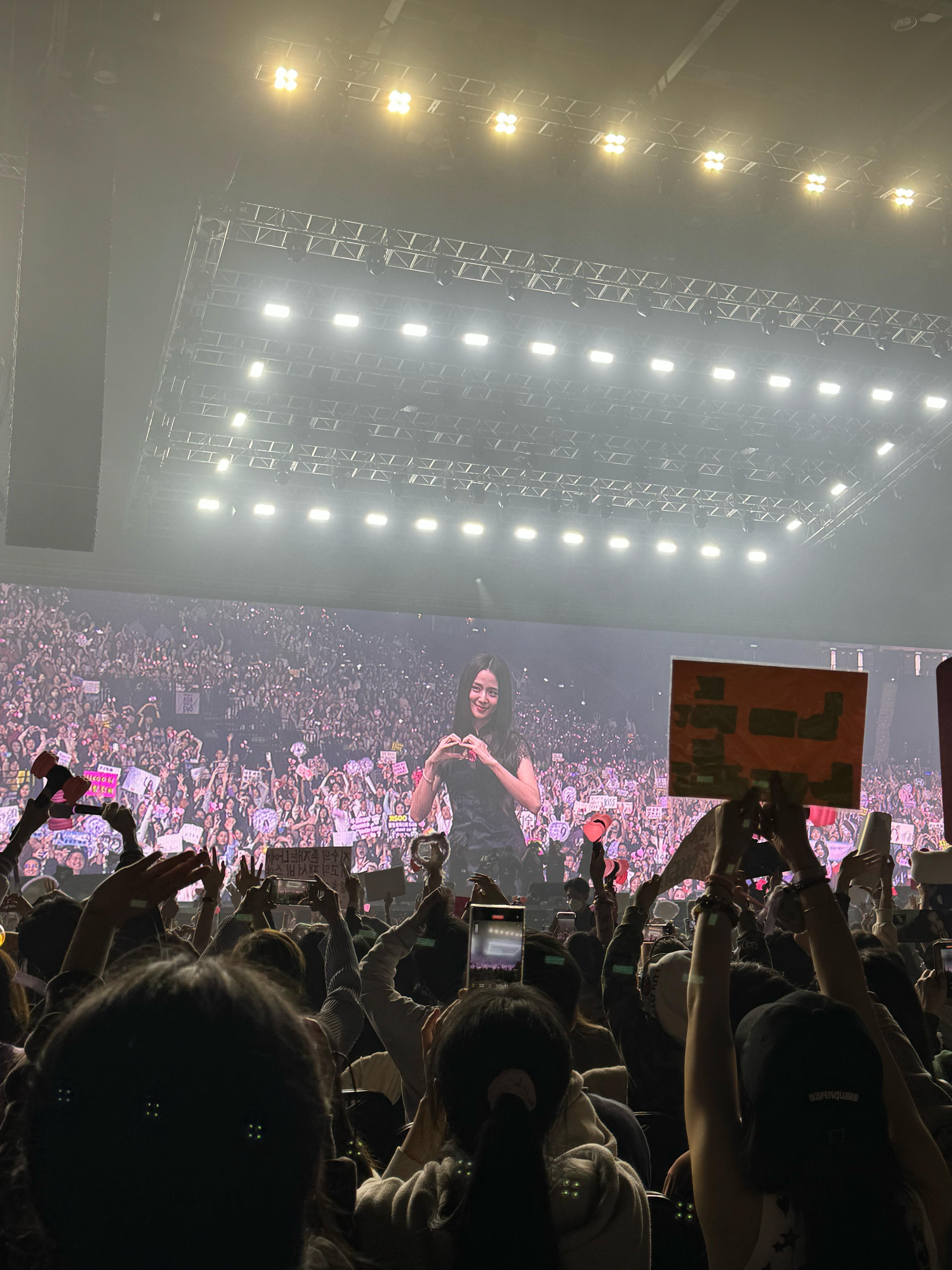 Jisoo兩場香港站見面會圓滿結束。