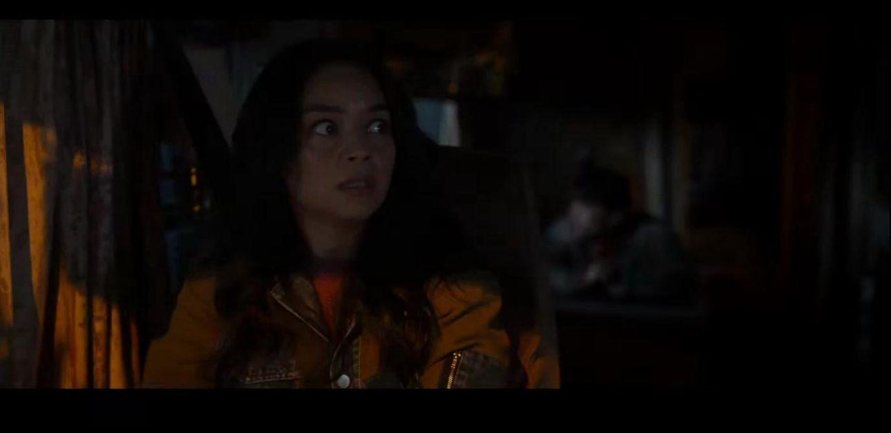 《死神來了:血脈》搶先公開片段,揭露主角一家人想逃出死神魔掌。