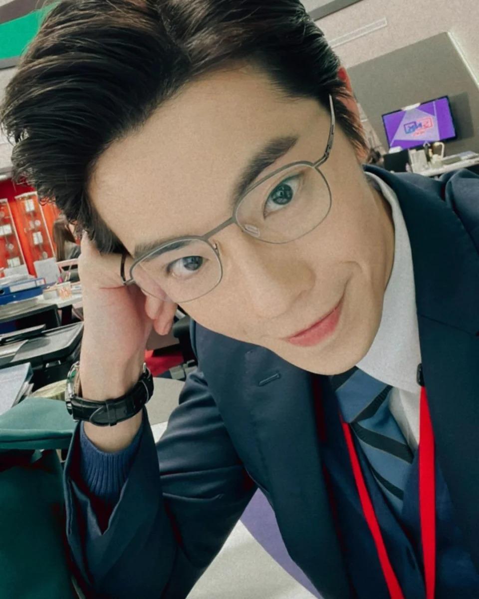 林正峰前年憑台慶劇《新聞女王》演出王偉一角,深受觀眾喜愛及歡迎。