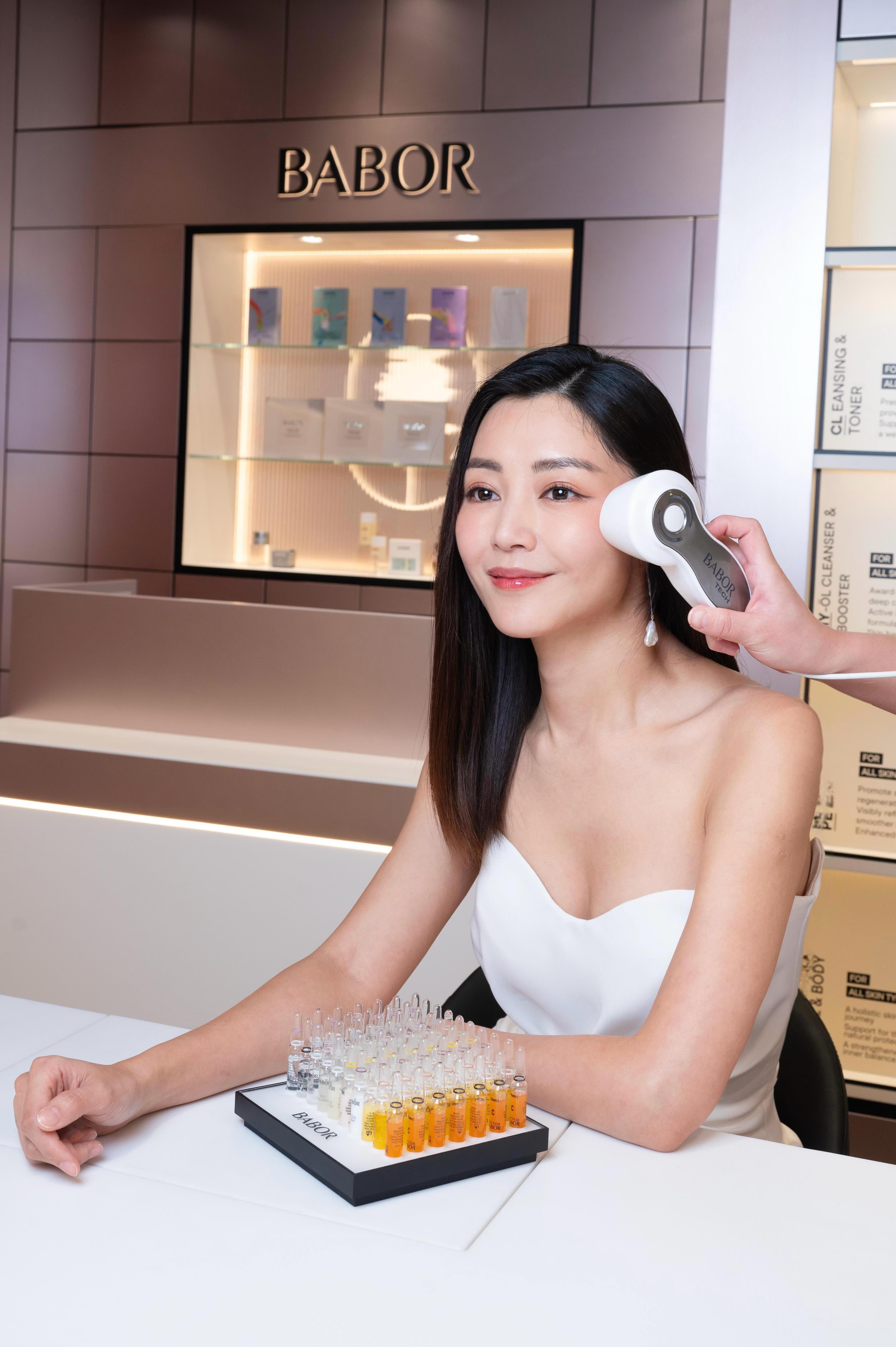 店內提供深層而精準的皮膚分析,了解肌膚問題的根源。