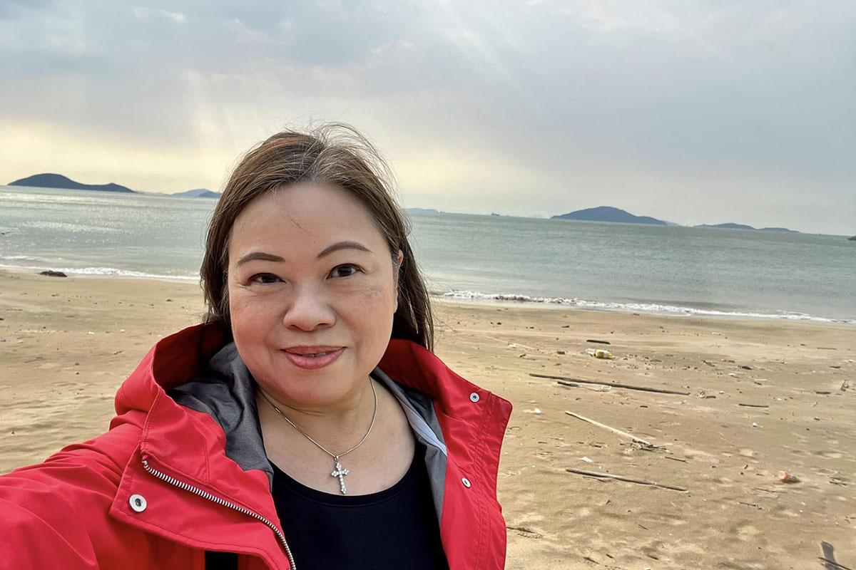 羅淑佩沿途不忘自拍留念。(羅淑佩FB)