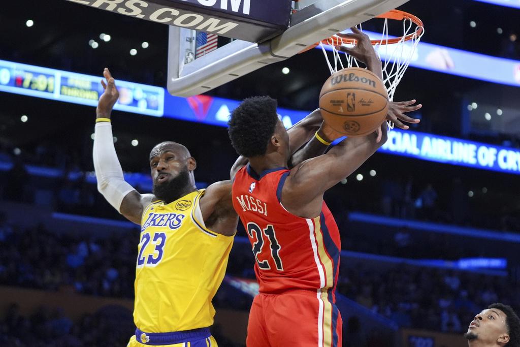 湖人136:115擊敗鵜鶘。(美聯社)