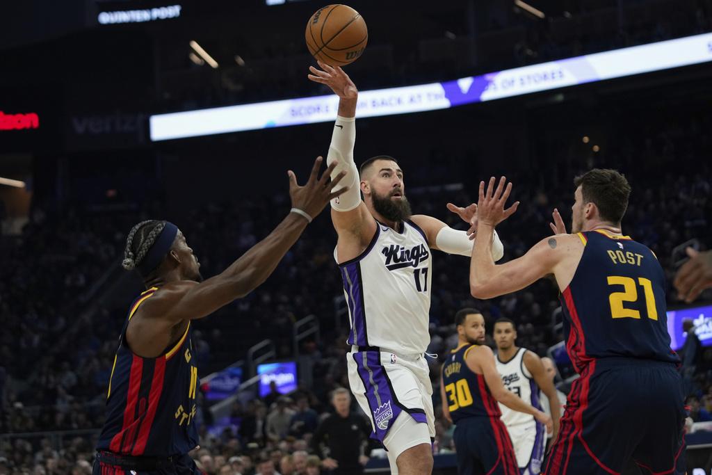 勇士130:104贏帝王。(美聯社)