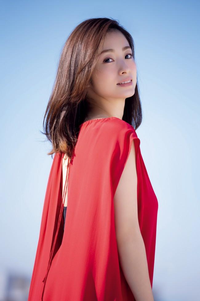 上戶彩今年9月14日將滿40歲生日。