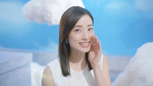 上戶彩減產後仍有接拍廣告搵真銀。