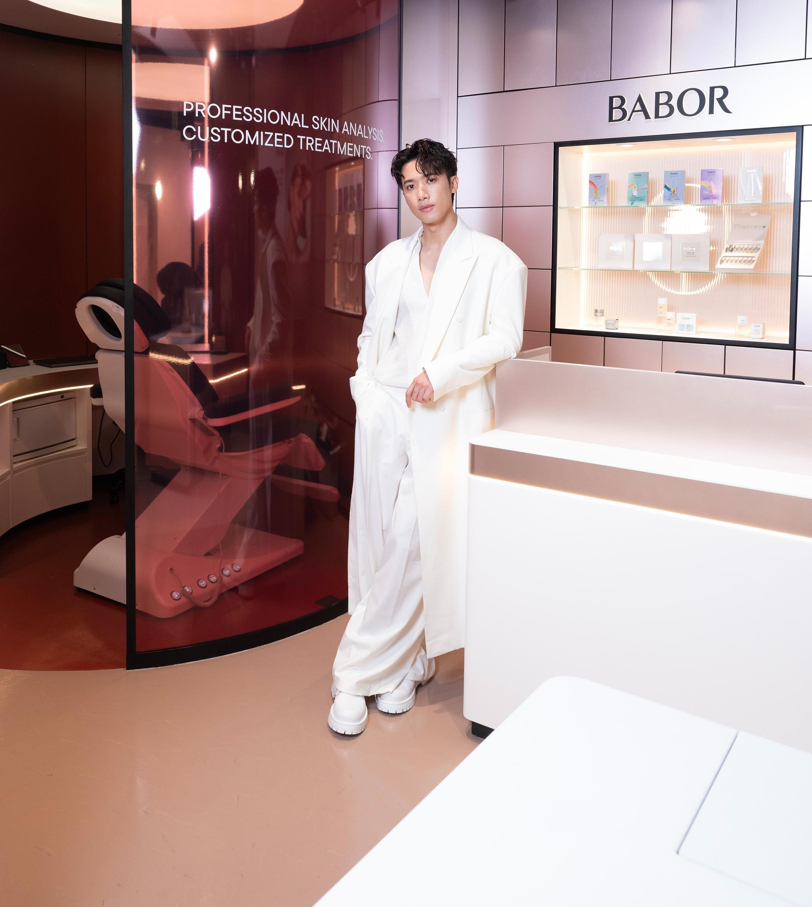 Stanley及衛詩雅出席BABOR全新概念零售店開幕。