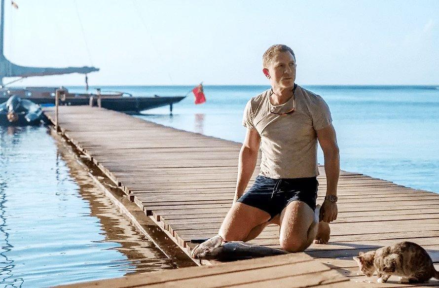 傳丹尼爾基克之前有意演《SGT. ROCK》,最後卻推演。