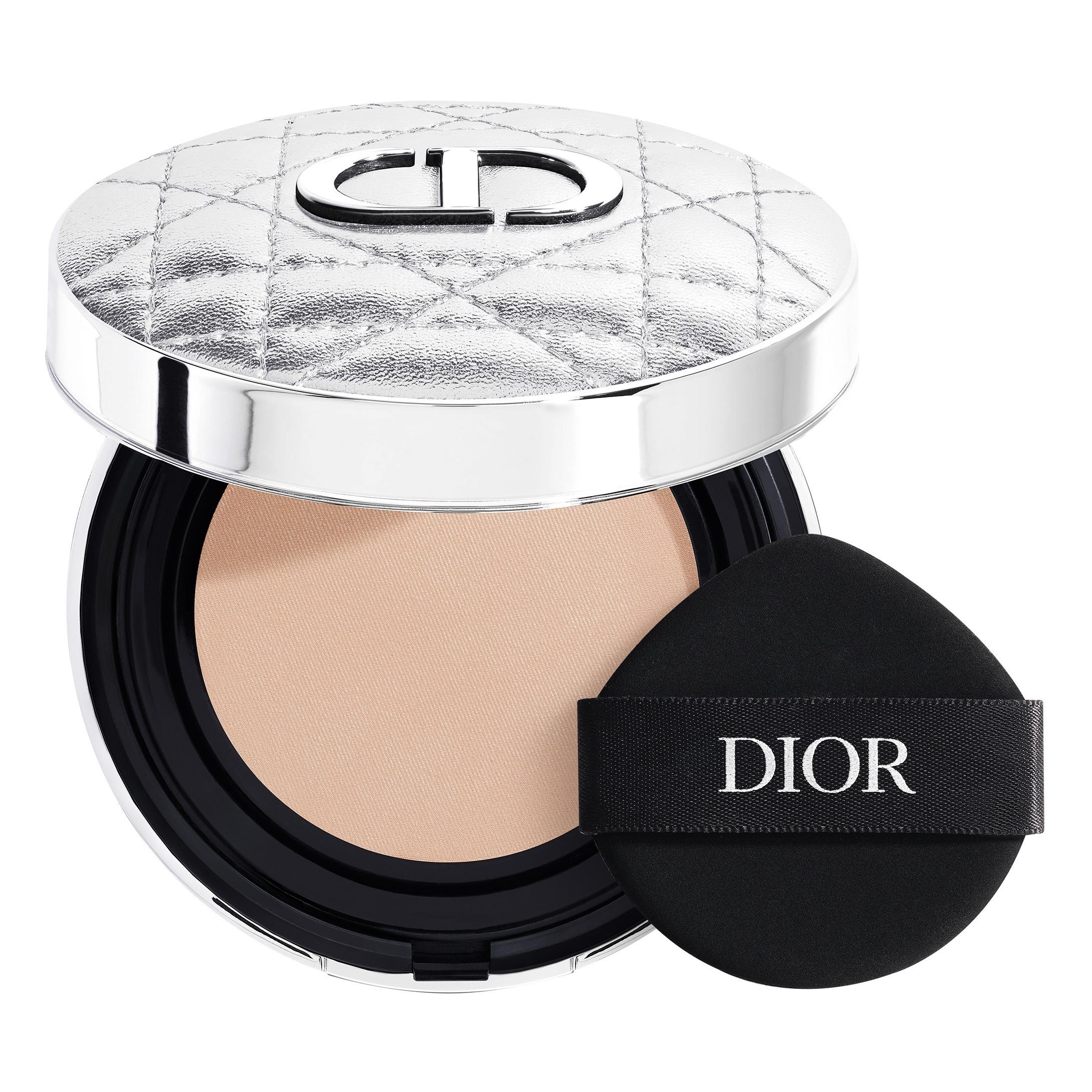2025粉底推介|Dior 恆久貼肌透亮氣墊粉底 SPF 50.PA+++ 補充裝$420/7色、粉盒Glossy Cannage / Silver Cannage $240、Pink Cannage $275
