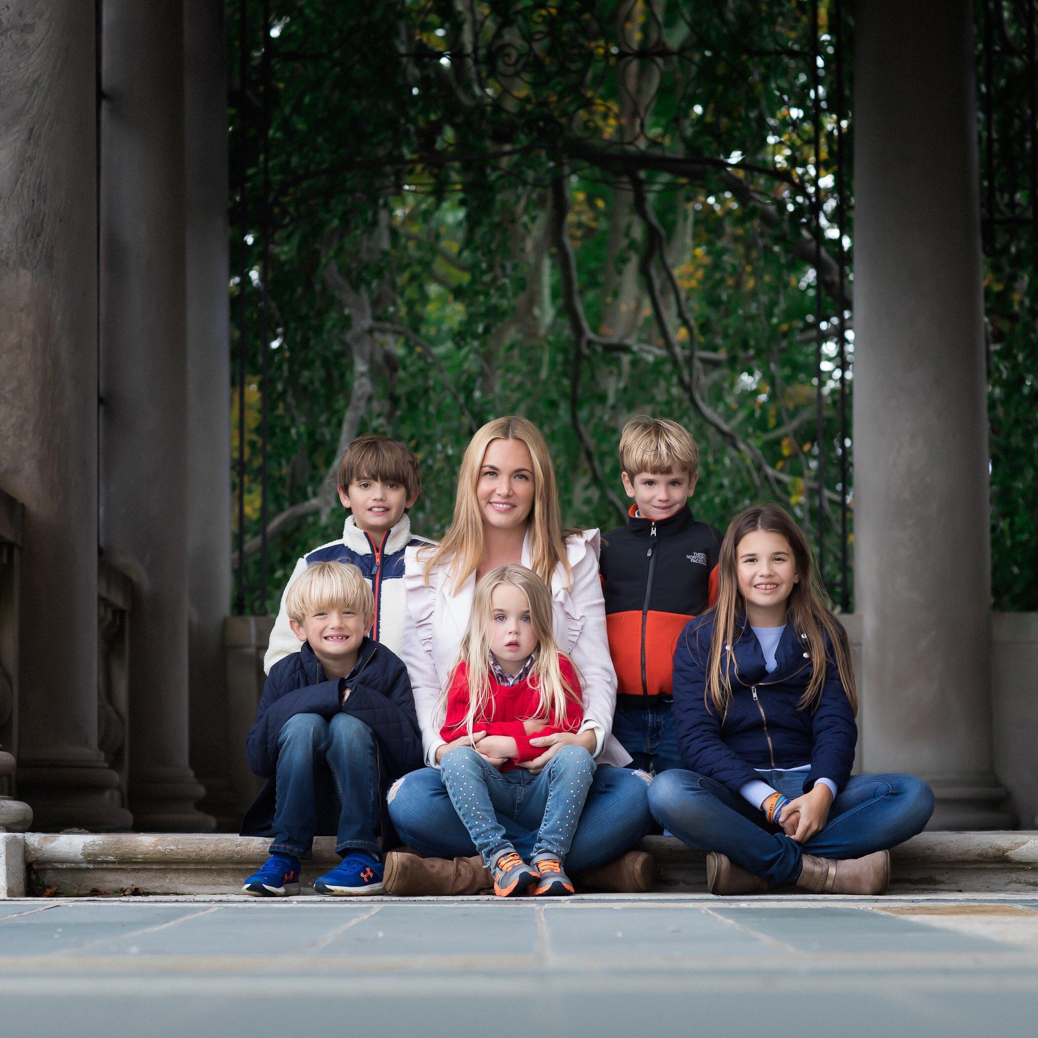 Vanessa有傳曾與 里安納度狄卡比奧拍拖。