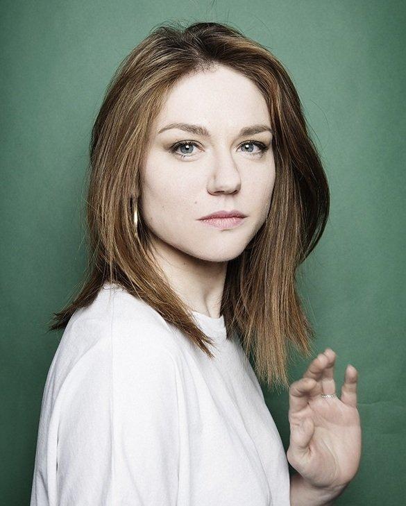 Emilie 從影至今共演過逾60部電影作品。