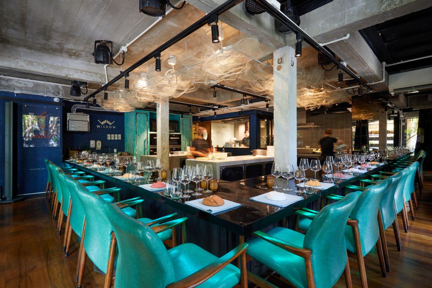 由名廚Gaggan Anand開設的曼谷同名餐廳「Gaggan」,今屆上升兩名登上榜首。