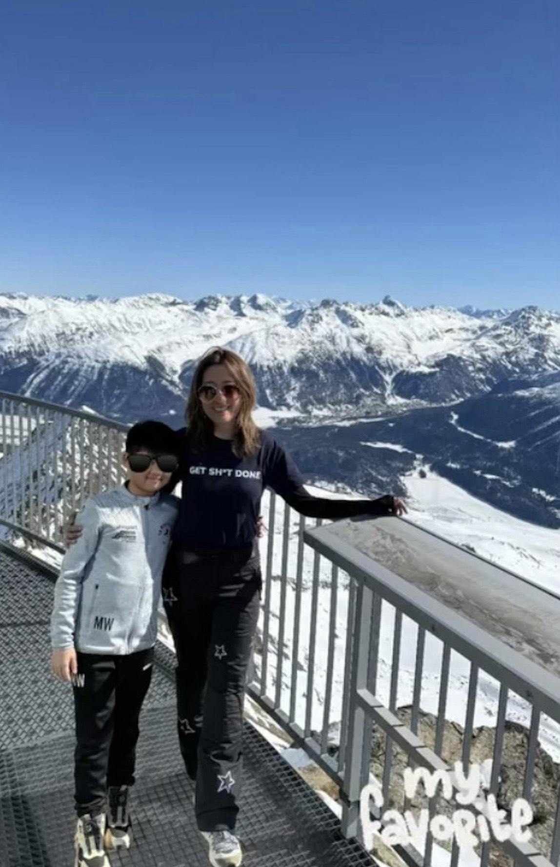 孫美賢在自己的社交平網並未有放閃,僅貼出她和囝囝合照,非常低調。