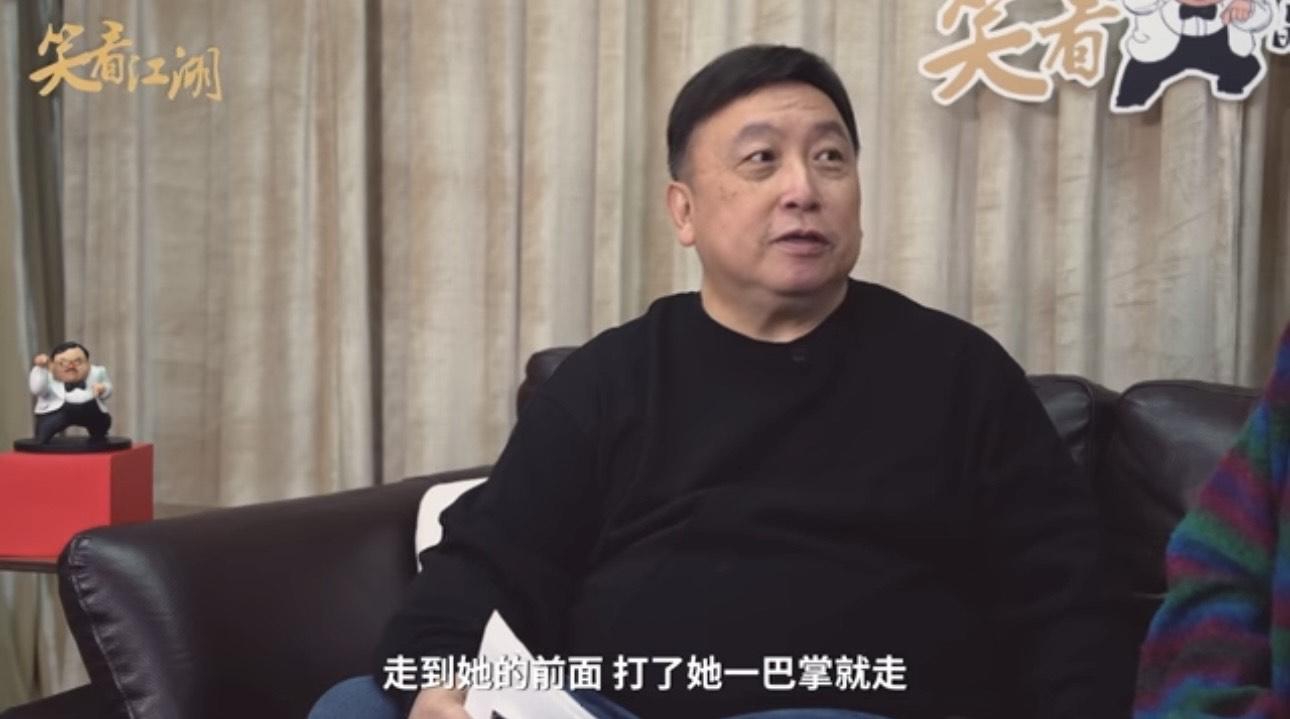 王晶最近經常在其網台《王晶笑看江湖》大爆娛樂圈秘史。