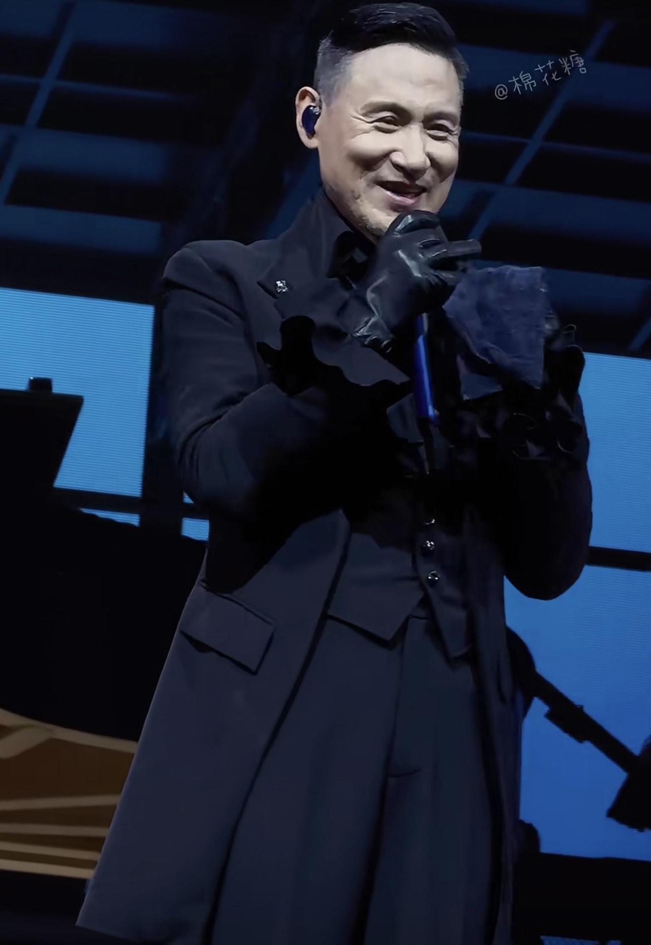 張學友廣州頂硬上復唱 。