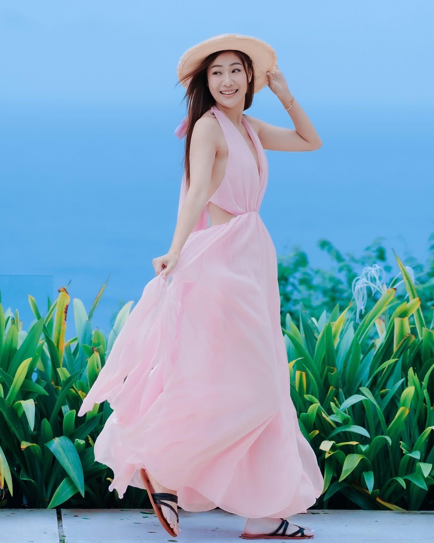 朱智賢近日去峇里旅行大解放。