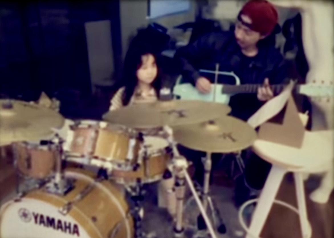 張繼聰被Kakaball 冧掂買巨型大鼓放屋企。