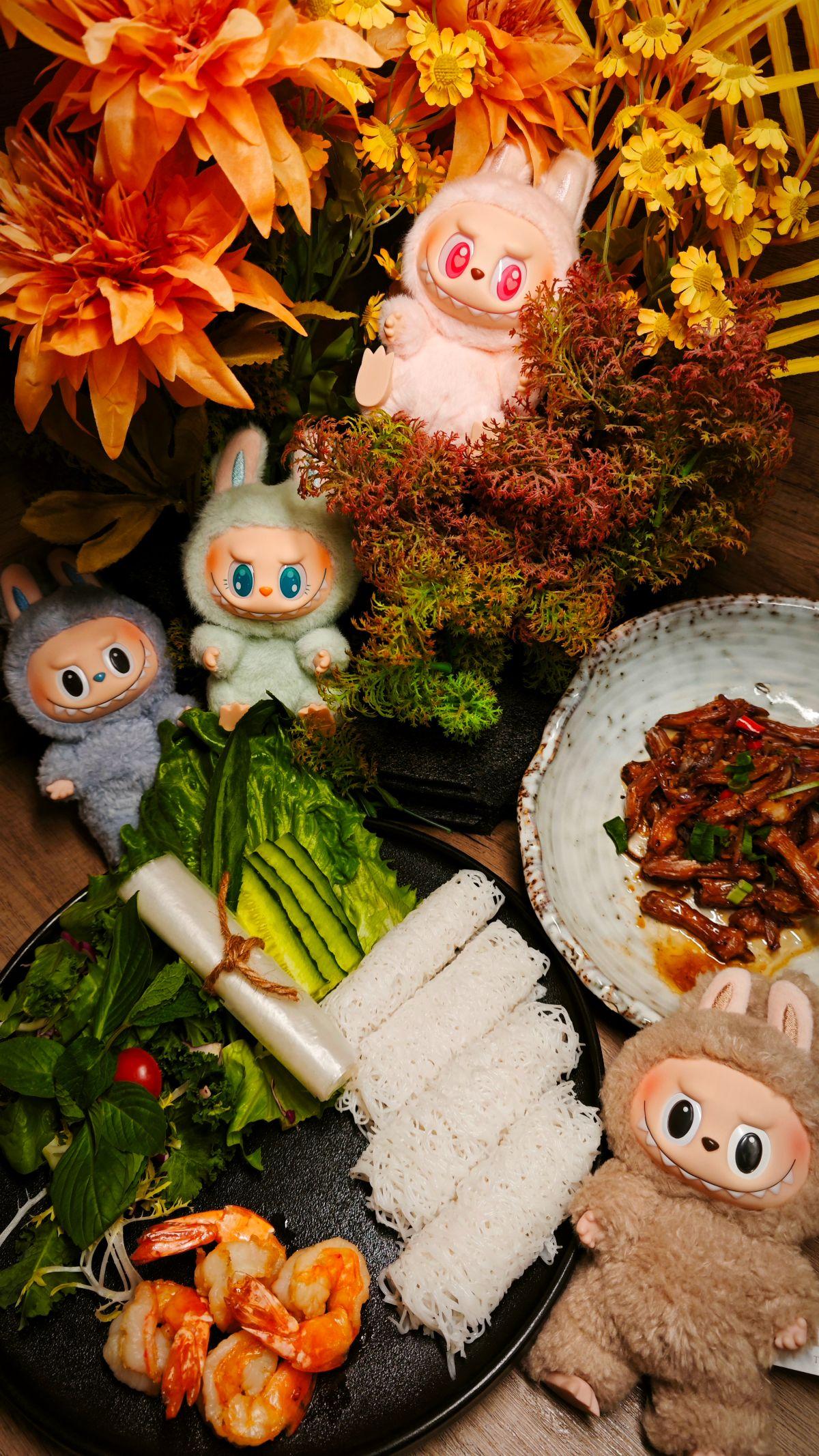 餐廳老闆娘Vian是LABUBU的超級粉絲,將極具收藏價值的盲盒禮品公諸同好。