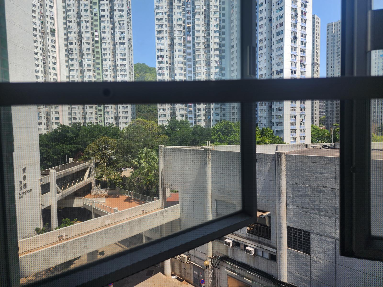 單位景觀不俗,望樹景和遠樓景。(代理提供)