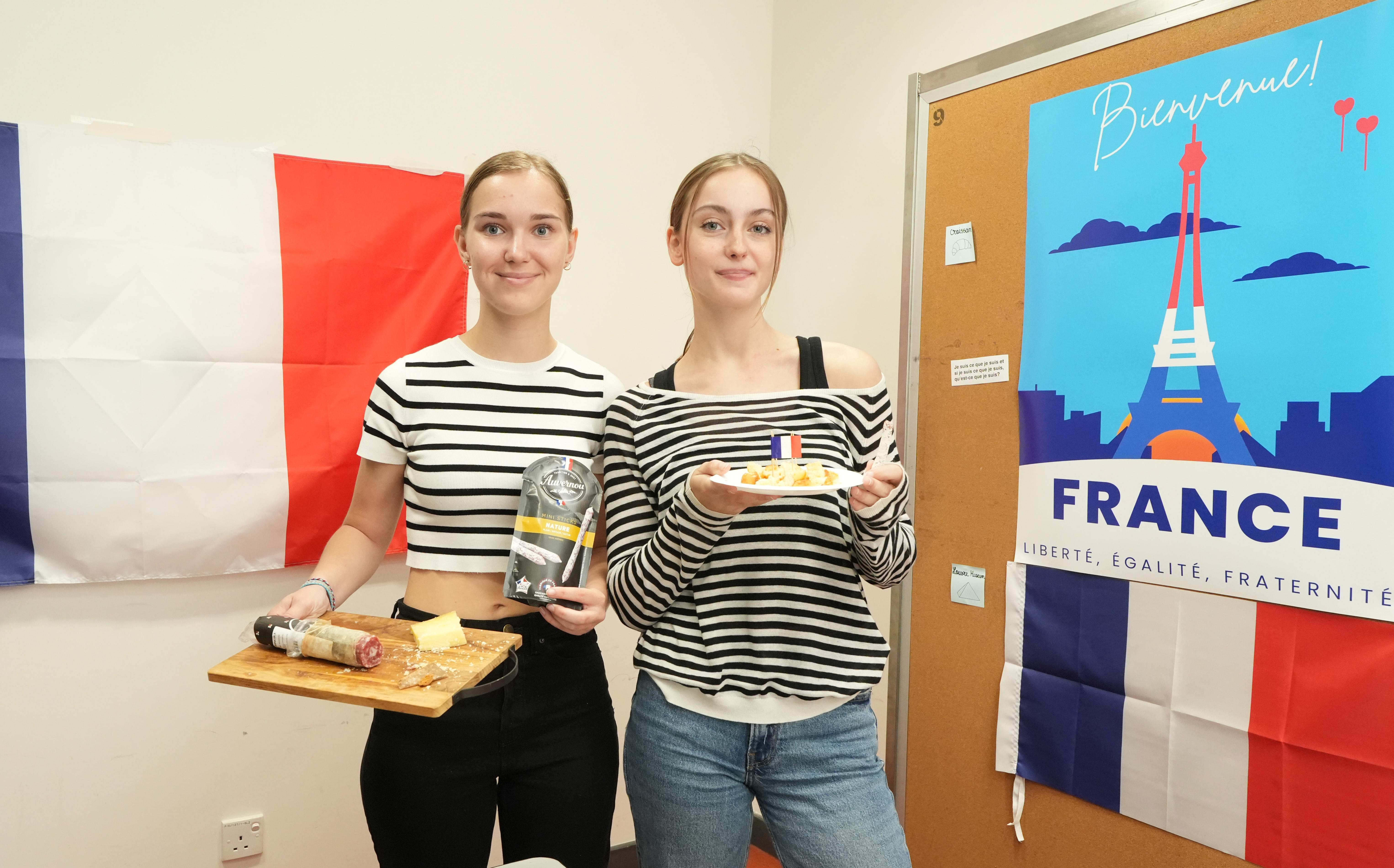 科大理學院舉辦「環球文化祭」,當中「城寨士多」在活動中開張。