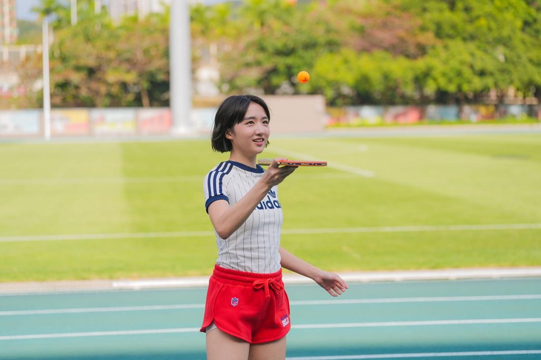 許恩怡拍廣告狂做運動:我武術賽攞冠軍。