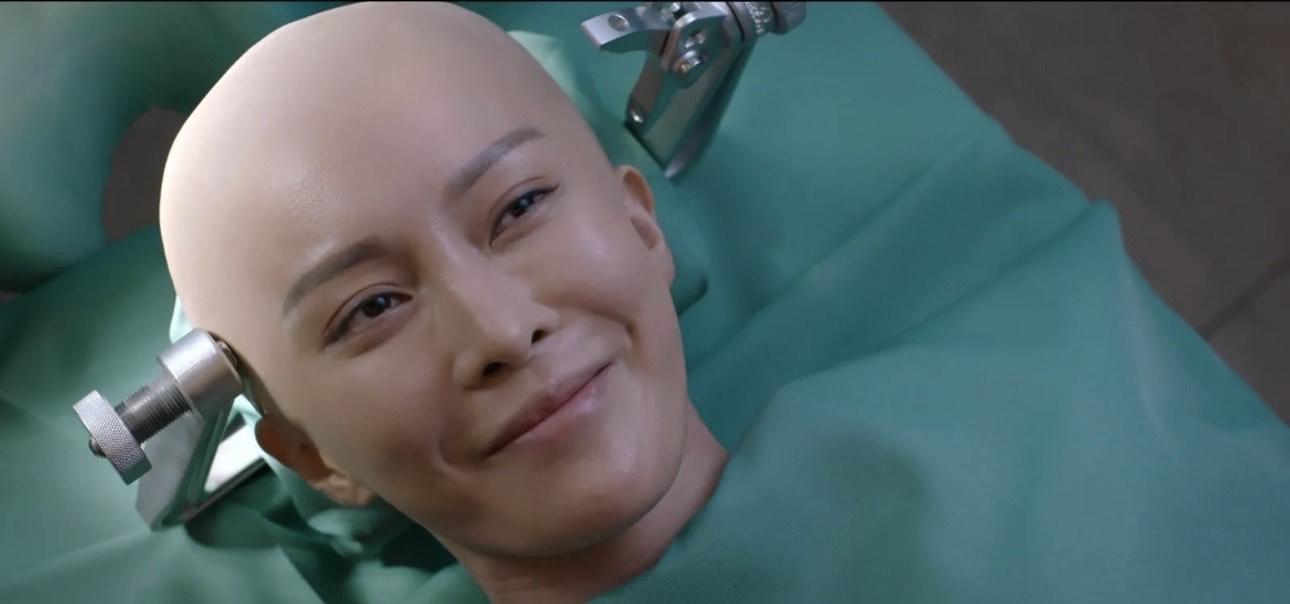 張曦雯憑《企業強人》入圍女演員組別提名。